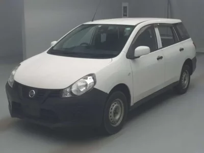 Nissan AD