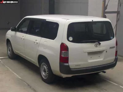 Toyota SUCCEED