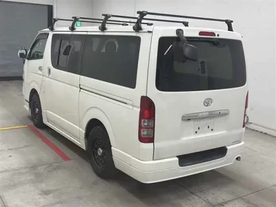 Toyota REGIUS ACE VAN