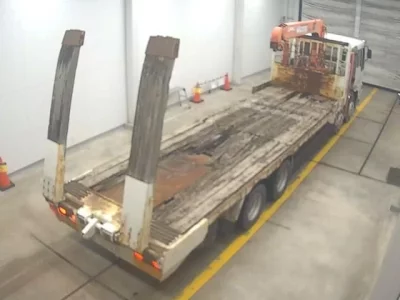 Hino TRUCK
