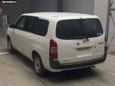 Toyota SUCCEED
