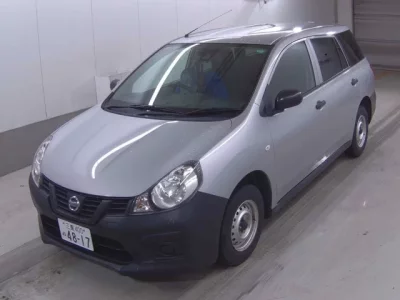 Nissan AD