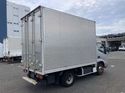 Hino DUTRO