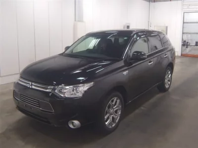 Mitsubishi OUTLANDER PHEV