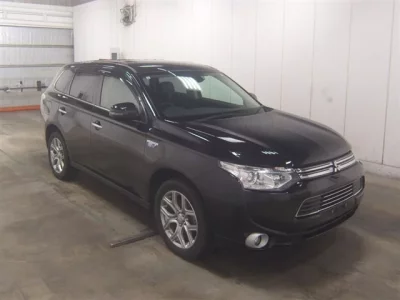 Mitsubishi OUTLANDER PHEV