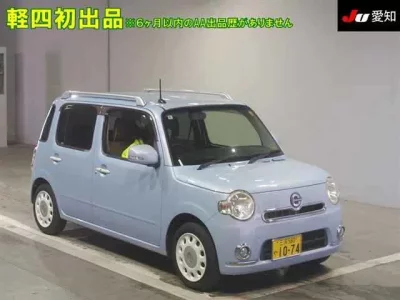 Daihatsu MIRA