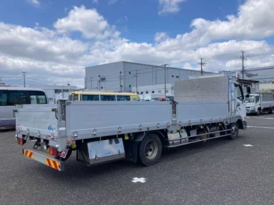 Mitsubishi FUSO FIGHTER