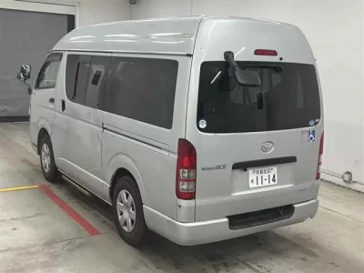 Toyota REGIUS ACE VAN