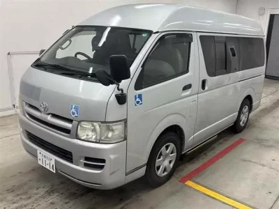 Toyota REGIUS ACE VAN