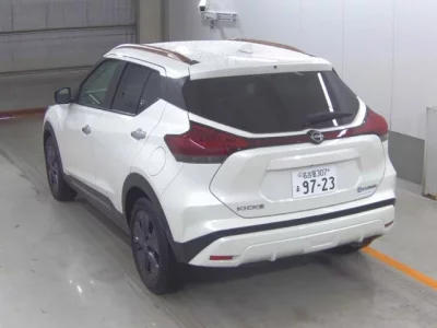 Nissan KIX