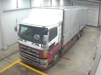 Hino TRUCK
