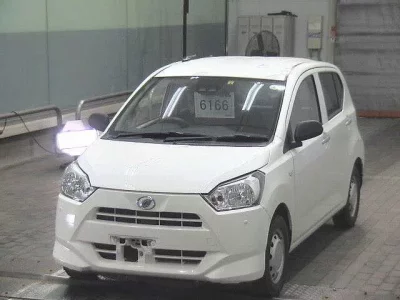 Daihatsu MIRA E S