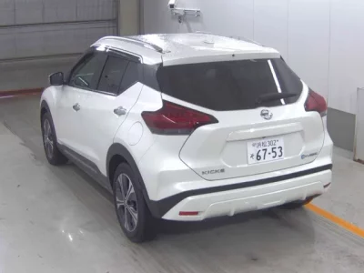 Nissan KIX