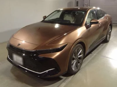 Toyota CROWN CROSSOVER