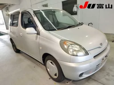 Toyota FUNCARGO