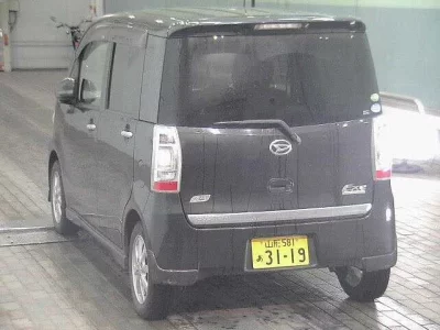 Daihatsu TANTO EXE