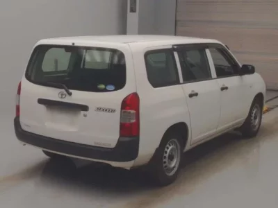 Toyota SUCCEED