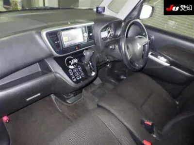 Mitsubishi EK SPACE