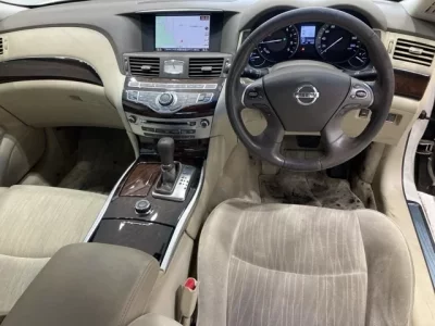 Nissan FUGA