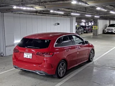 Mercedes-Benz B CLASS