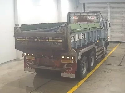 Hino TRUCK