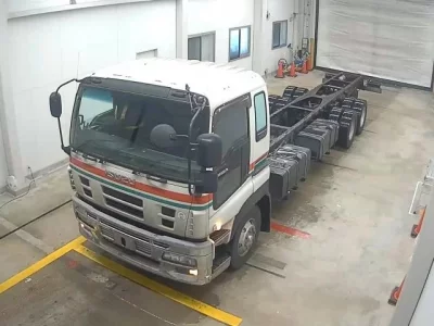 Isuzu TRUCK