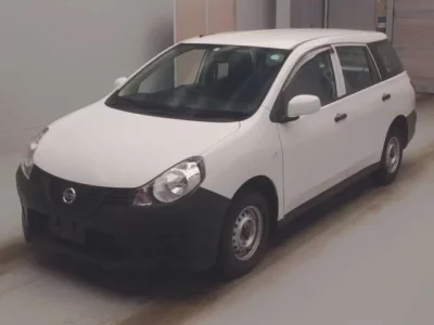 Nissan AD