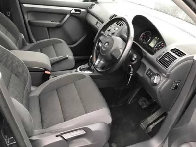 Volkswagen GOLF TOURAN