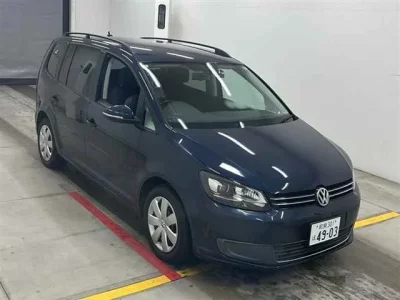 Volkswagen GOLF TOURAN