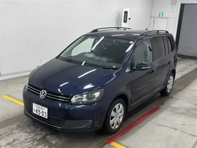 Volkswagen GOLF TOURAN