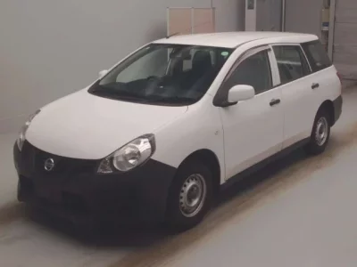 Nissan AD