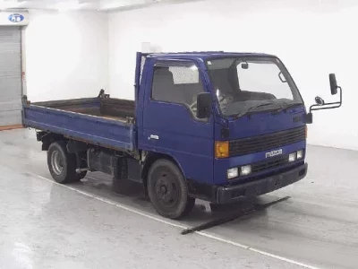 Mazda TITAN
