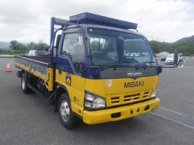 Isuzu ELF
