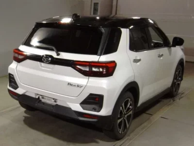 Daihatsu ROCKY