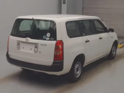 Toyota SUCCEED
