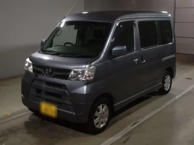 Daihatsu Atrai Wagon