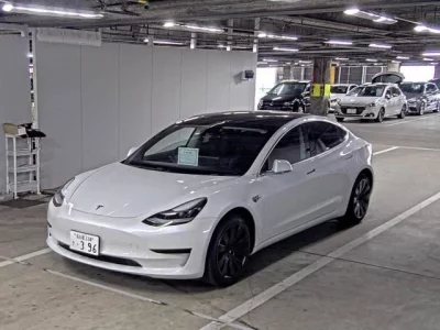 Tesla MODEL3