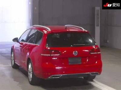 Volkswagen GOLF VARIANT
