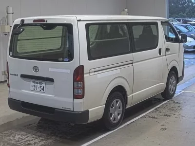 Toyota REGIUS ACE VAN