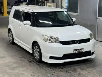 Toyota COROLLA RUMION