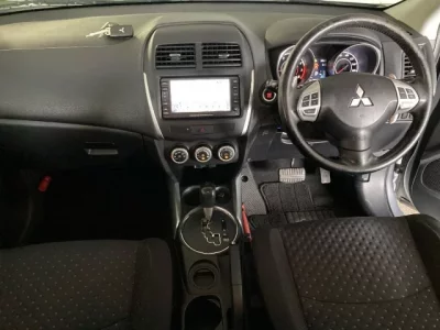 Mitsubishi RVR