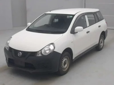 Nissan AD