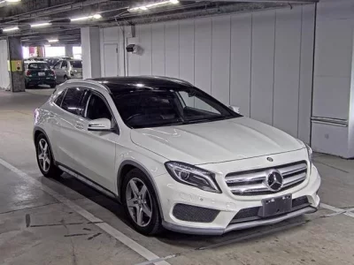 Mercedes-Benz GLA CLASS
