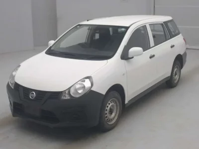 Nissan AD