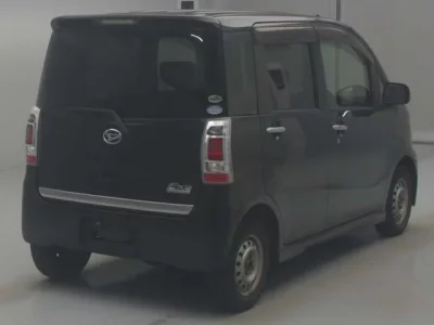 Daihatsu TANTO EXE