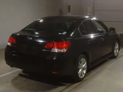 Subaru LEGACY B4