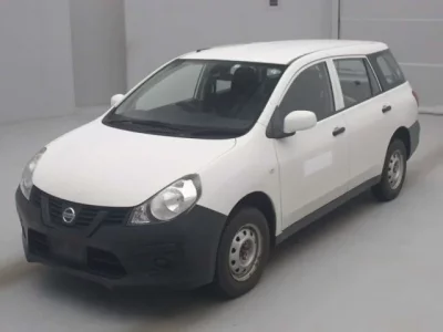 Nissan AD