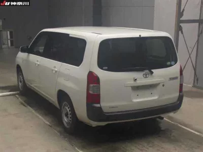 Toyota SUCCEED