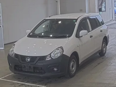 Nissan AD