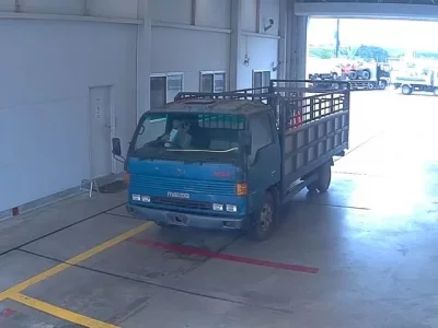 Mazda TITAN